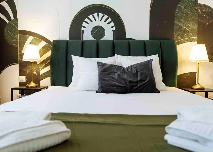 Sunny Large Flat - Location - Charming Balcony * Bucureşti