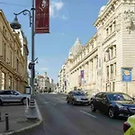 Sunny Large Flat - Location - Charming Balcony Апартаменты Бухарест