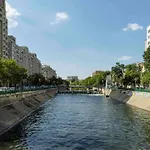 Апартаменты Sunny Large Flat - Location - Charming Balcony Бухарест