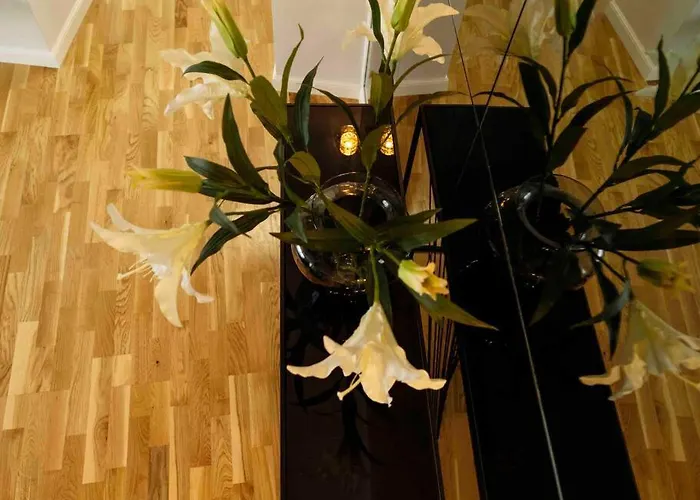 Sunny Large Flat - Location - Charming Balcony Apartamento Bucareste