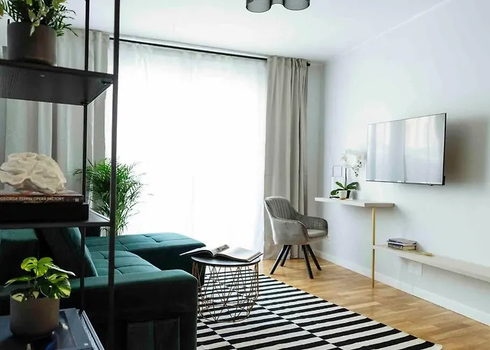 Sunny Large Flat - Location - Charming Balcony *